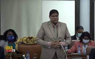 Parlement stemt massaal voor wijziging valutawet