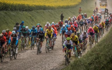 Parijs-Roubaix lijkt ook dit seizoen niet in voorjaar te worden gehouden