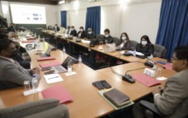 RGD-leiding bespreekt stand van zaken met president Santokhi