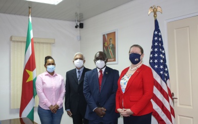 Juspol ondertekent overeenkomst intensievere samenwerking met Amerika