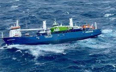 Nederlands vrachtschip in problemen bij Noorwegen, bemanning van boord gehaald