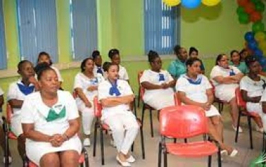 Ziekenhuispersoneel vraagt vaste Covid-19-toelage