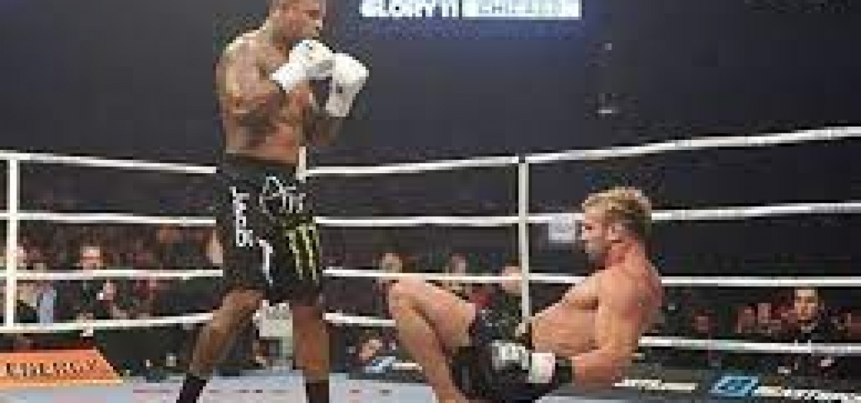 Tyrone Spong daagt Rico Verhoeven en Glory uit