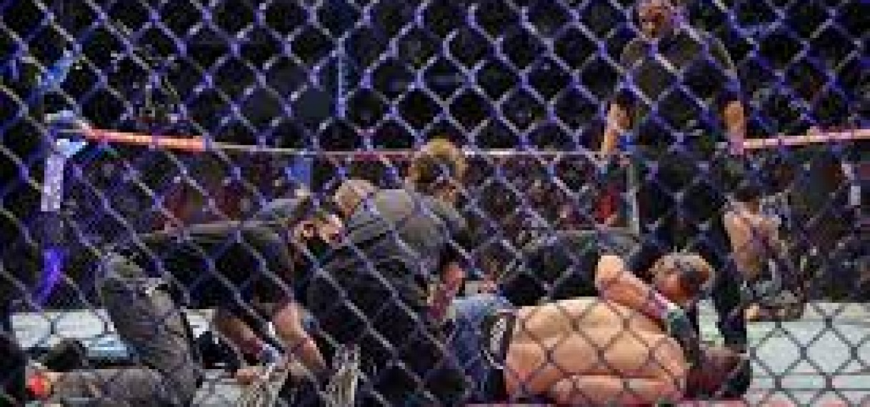 MMA-vechter ondergaat operatie na gruwelijke blessure: ‘Maar plannen worden verwoest’