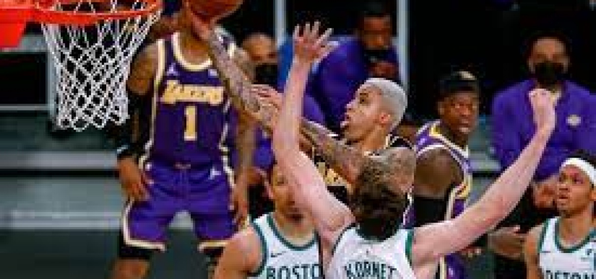 Fans zien opvallend ritme bij Lakers na nederlaag, Jordan vertegenwoordigt Bryant bij Hall of Fame