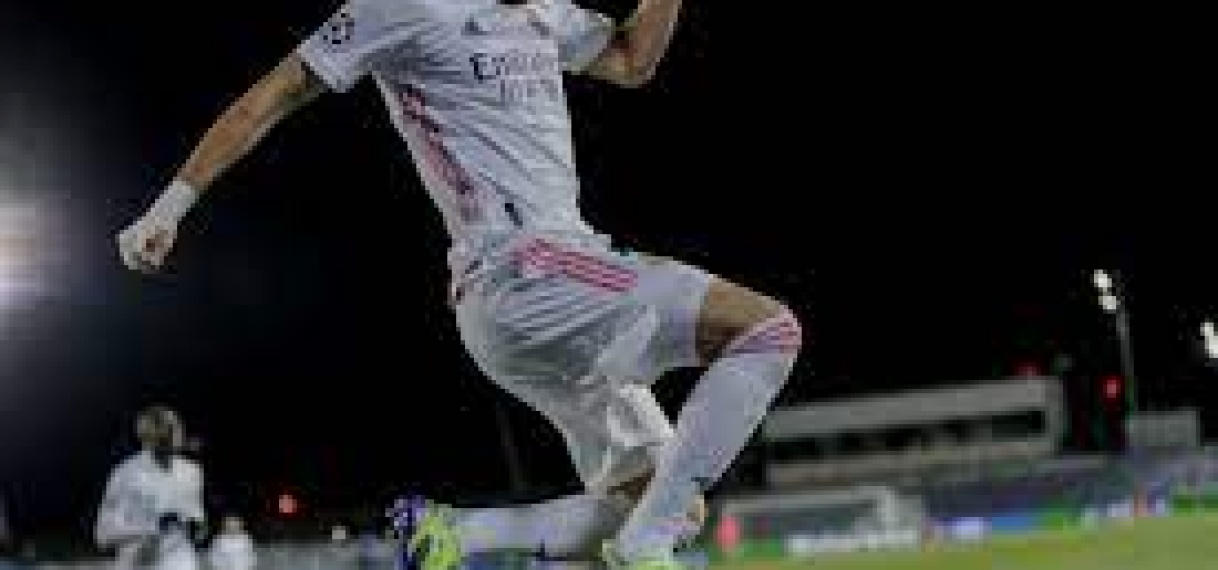 Zidane blij met gedenkwaardig doelpunt Benzema: ‘We leven nog’