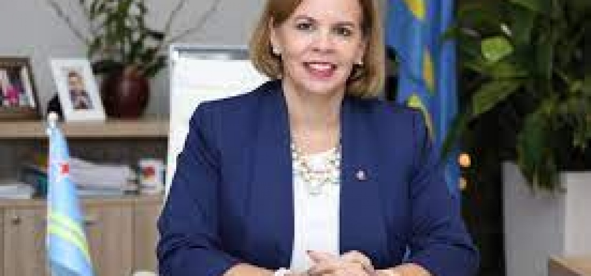 Premier Evelyn Wever-Croes van Aruba dient ontslag in