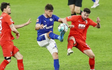 Huntelaar gelooft in wonder met Schalke: ‘Het begint bij je manier van denken’