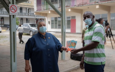 Minister Levens ontmoet schoolleiders en leerkrachten binnenland