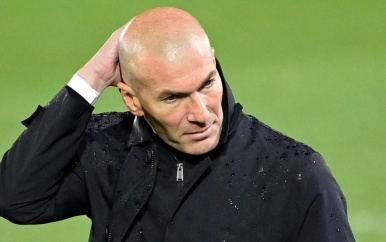 Zidane pareert kritiek Koeman: ‘De fout lag niet bij de scheidsrechter’