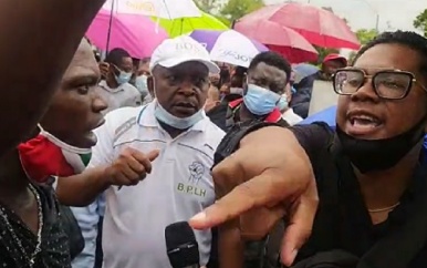 ACTIVISTEN PIQUÉ EN PAKITTOW ZIJN NIET OP ÉÉN LIJN