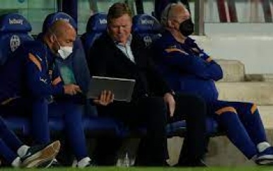 Barça-coach Koeman voelt zich ‘slecht behandeld’ in afgelopen twee weken