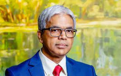 Annand Jagesar neemt roer over van Rudolf Elias bij STAATSOLIE