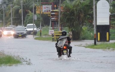 REGERING WERKT AAN URGENTE AANPAK WATEROVERLAST MIDDELS 20 MOBIELE POMPEN