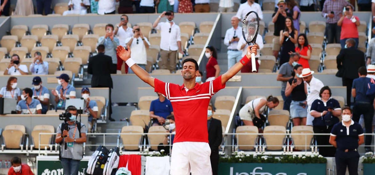Tsitsipás: ‘Vijf minuten voor Roland Garros-finale overleed mijn geliefde oma’