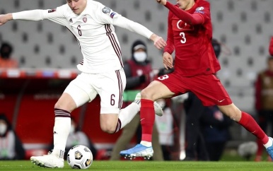 Italië in openingsduel EK veel te sterk voor zwak Turkije