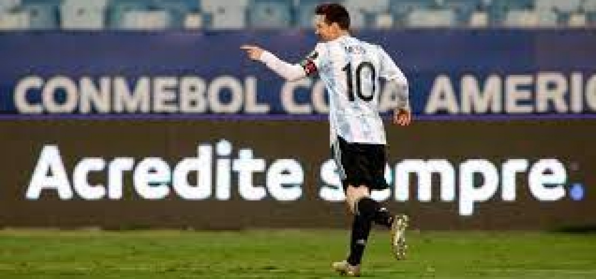 Messi leidt Argentinië in recordinterland met goals en assist langs Bolivia