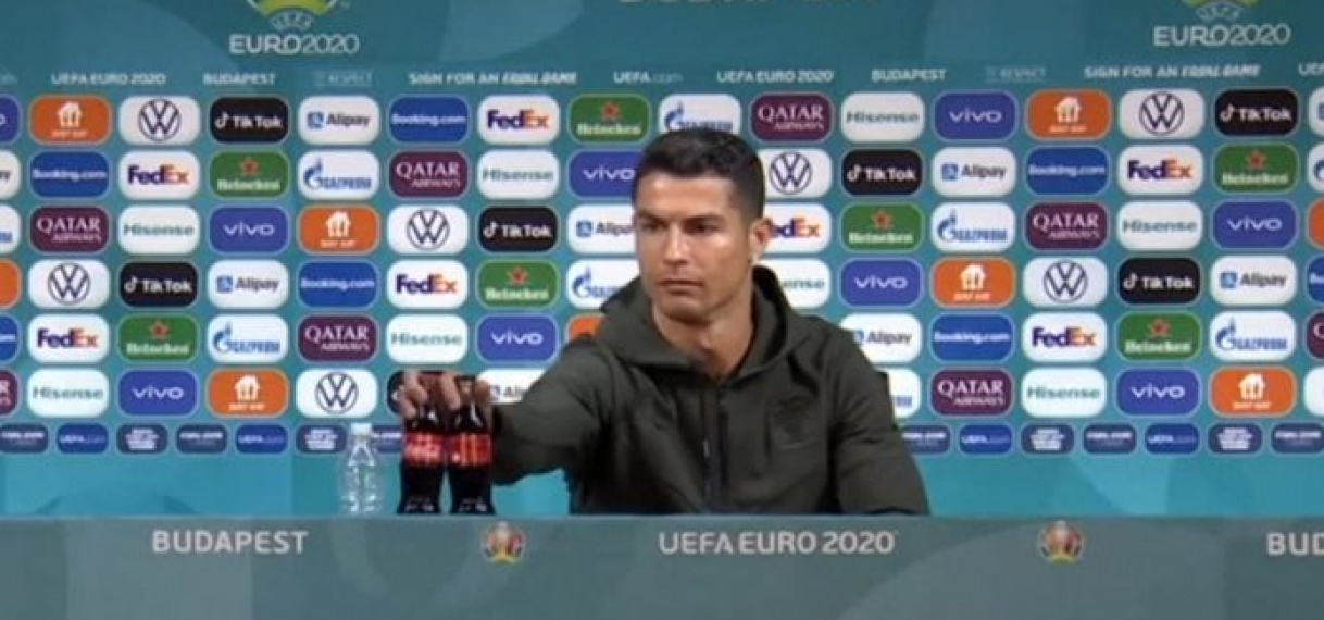 Actie Ronaldo komt Coca-Cola duur te staan: beurswaarde daalt met miljarden