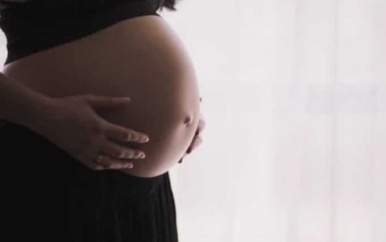 Betere voorlichting gewenst om ongewenste zwangerschappen te voorkomen