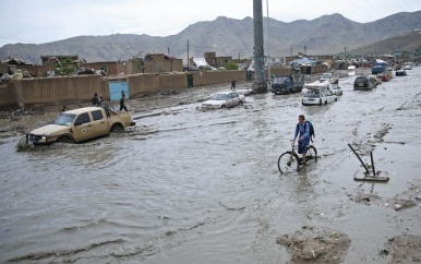 Bijna 150 doden door nachtelijke overstromingen in Afghanistan