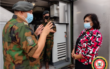 Minister Mathoera op oriëntatiebezoek in Regionaal Ziekenhuis Wanica