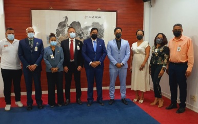 SOC op bezoek bij president Santokhi