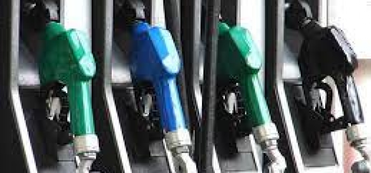 Benzine prijs verhoogd naar SRD 15 per liter