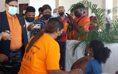 Succesvolle tweede Drive Thru vaccinatie VHP