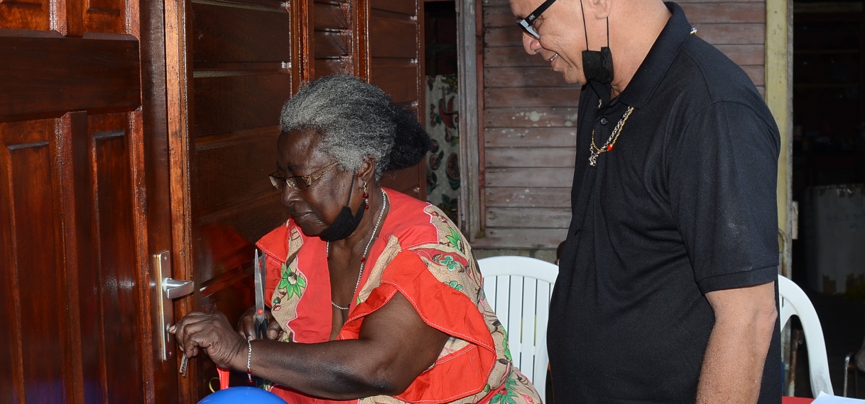 1 voor 12 levert twee splinternieuwe woningen op