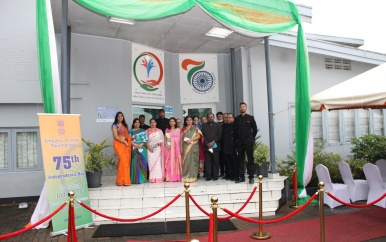 Suriname brengt felicitaties over aan 75 jaar onafhankelijke Republiek India