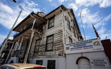 Regering wil af van overheidsgebouwen