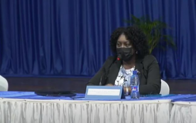 Minister Walden: “We moeten niet onverantwoordelijk aan de pomp subsidiëren”