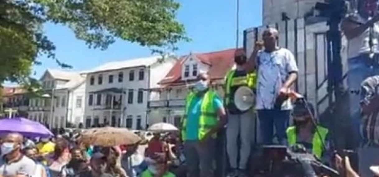 Verschillende groepen in de samenleving voeren actie