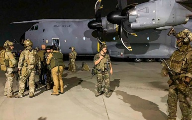 Frankrijk haalt vier Nederlanders weg uit Afghanistan