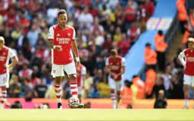 Arsenal gaat af bij Manchester City en beleeft slechtste seizoensstart ooit