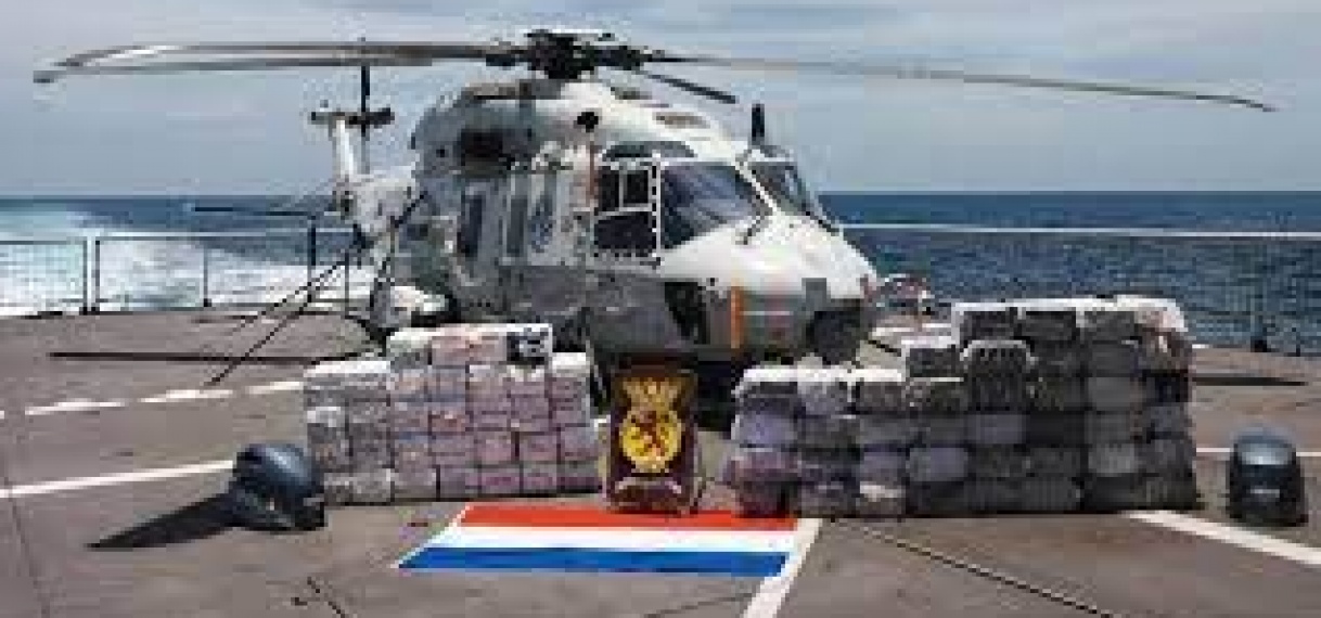 Marine onderschept meer dan 2.160 kilo cocaïne in Caribisch gebied