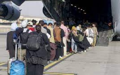 Nog meer dan zevenhonderd Nederlanders in Afghanistan