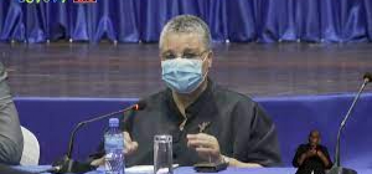 Minister Levens aanvaardt beëindiging overeenkomst Peneux