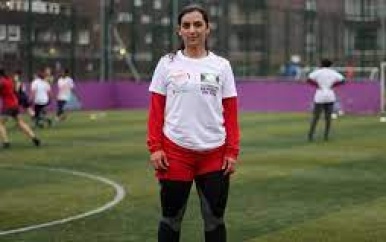 Voetbalsters Afghaanse ploeg geëvacueerd uit Kaboel: ‘Was enorm stressvol’
