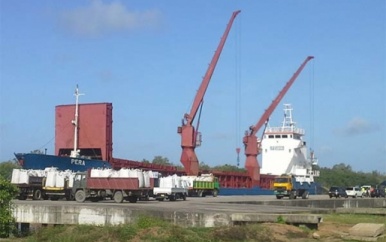 Nieuwe particuliere haven voor Nickerie