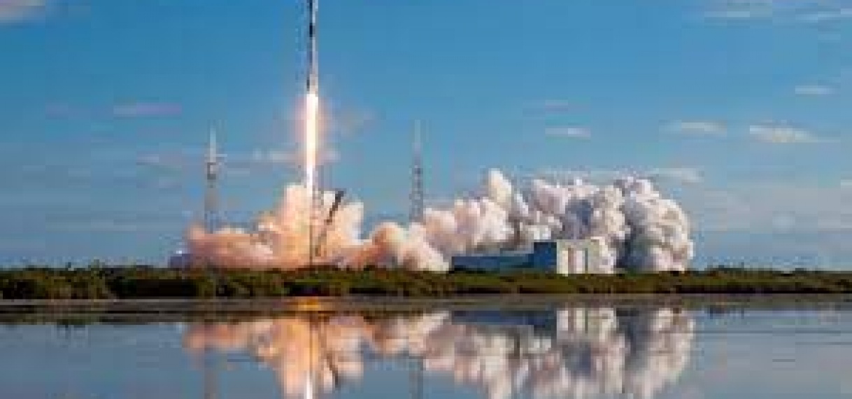 SpaceX wil vanaf dit najaar goedkopere Starlink-antenne gaan produceren