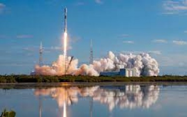 SpaceX wil vanaf dit najaar goedkopere Starlink-antenne gaan produceren