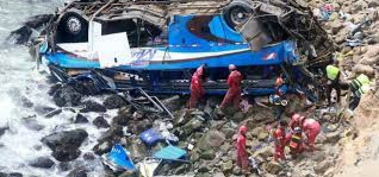 Tientallen doden bij bus-en bootongeluk in Peru