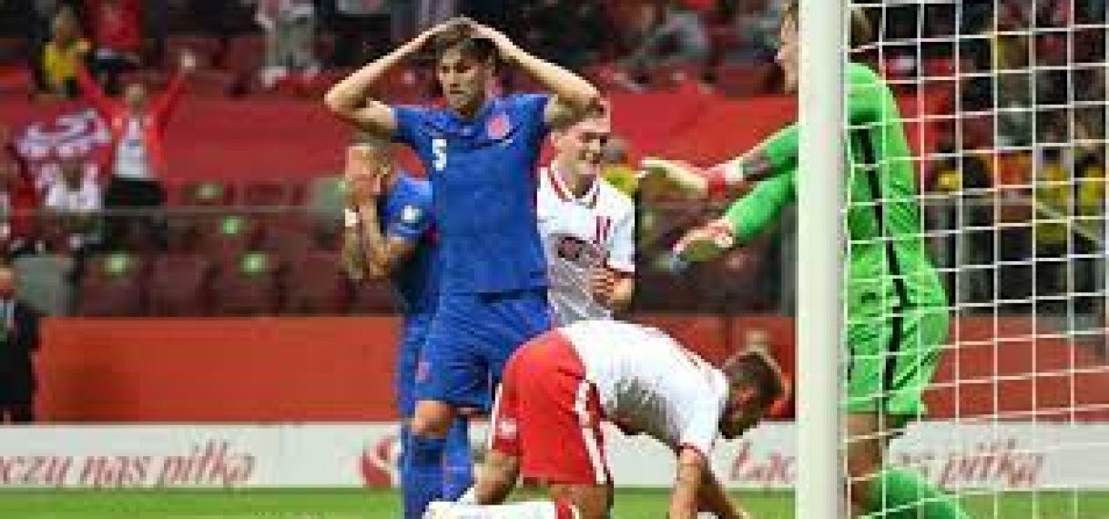 Polen bezorgt Engeland in blessuretijd eerste puntenverlies in WK-kwalificatie