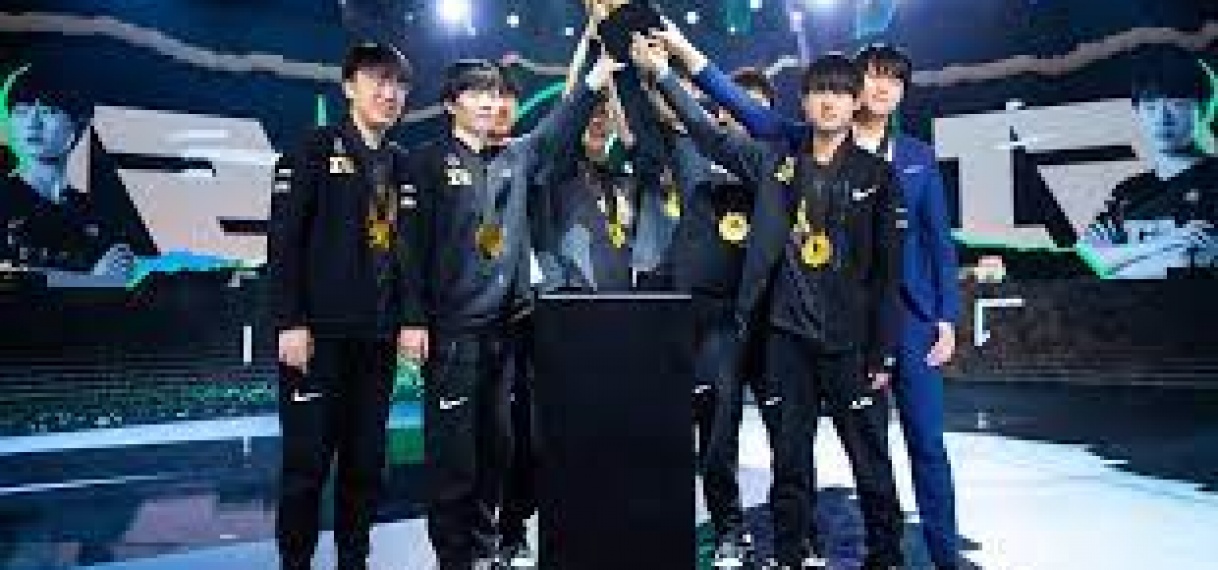 League of Legends Esports Manager gebruikt complexe kunstmatige intelligentie
