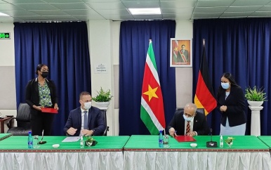 Suriname krijgt ondersteuning van Duitsland in strijd tegen Covid-19