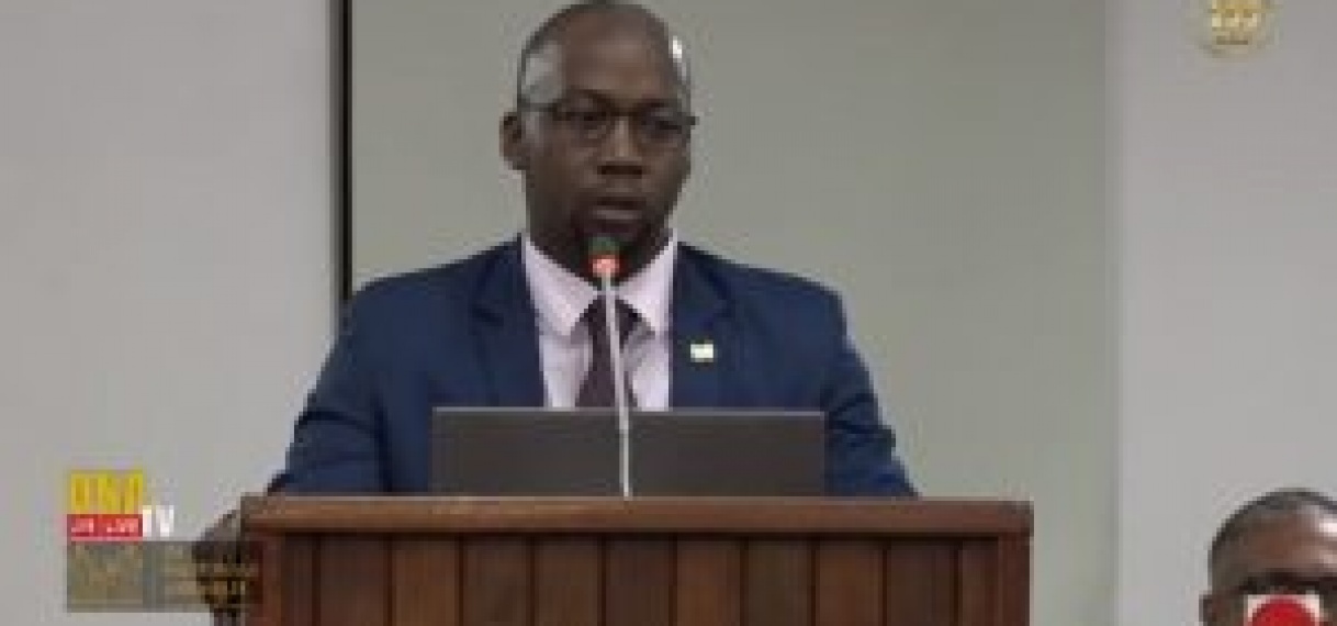 Minister Abiamofo: “Overheid heeft energiesubsidie niet 100% afgebouwd”