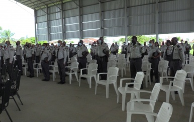 130 politieambtenaren bevorderd