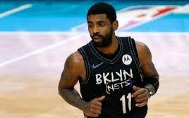 NBA-ster Irving denkt dat hij mogelijk gedemoniseerd wordt om weigeren vaccin
