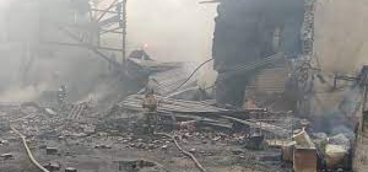 Zestien doden na explosie en brand in Russische buskruitfabriek